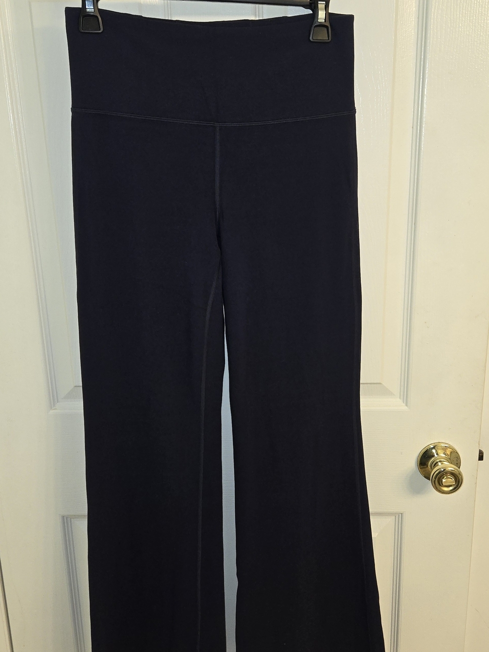 Athleta Elation Flare Pants Navy Blue Medium M High Price Powervita Yoga Comfort